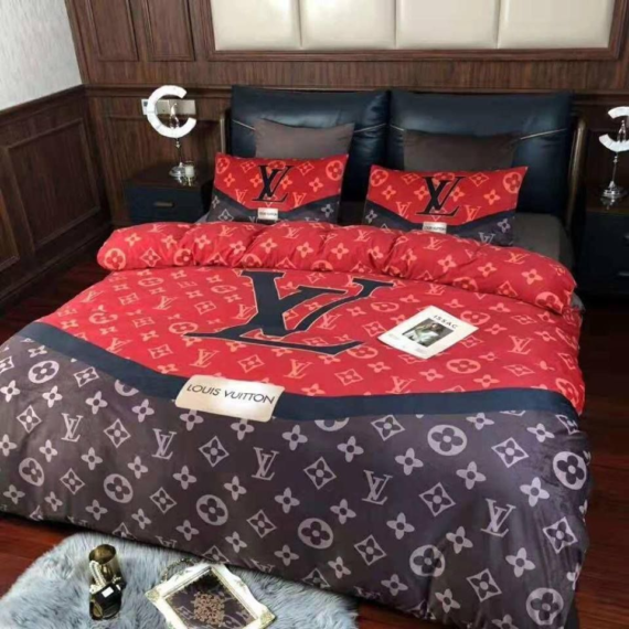 Louis Vuitton Monogram Luxury Brand High-End Bedding Set Lv Ht Bedding Sets