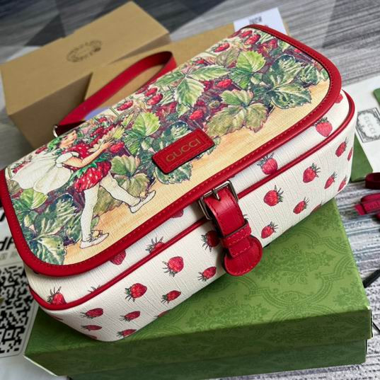 Gucci More Bags Gucci Kids Strawberry Fairy Messenger Bag 29X19X8.4Cm